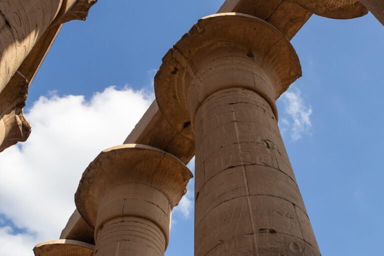 Columnas de la gran sala hipóstila del Templo de Karnak